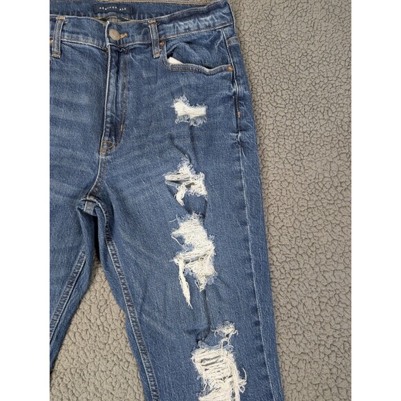 Aeropostale Womens Blue Distressed Denim Medium Wash Mom Jeans Size 10 Regular - Picture 3 of 10